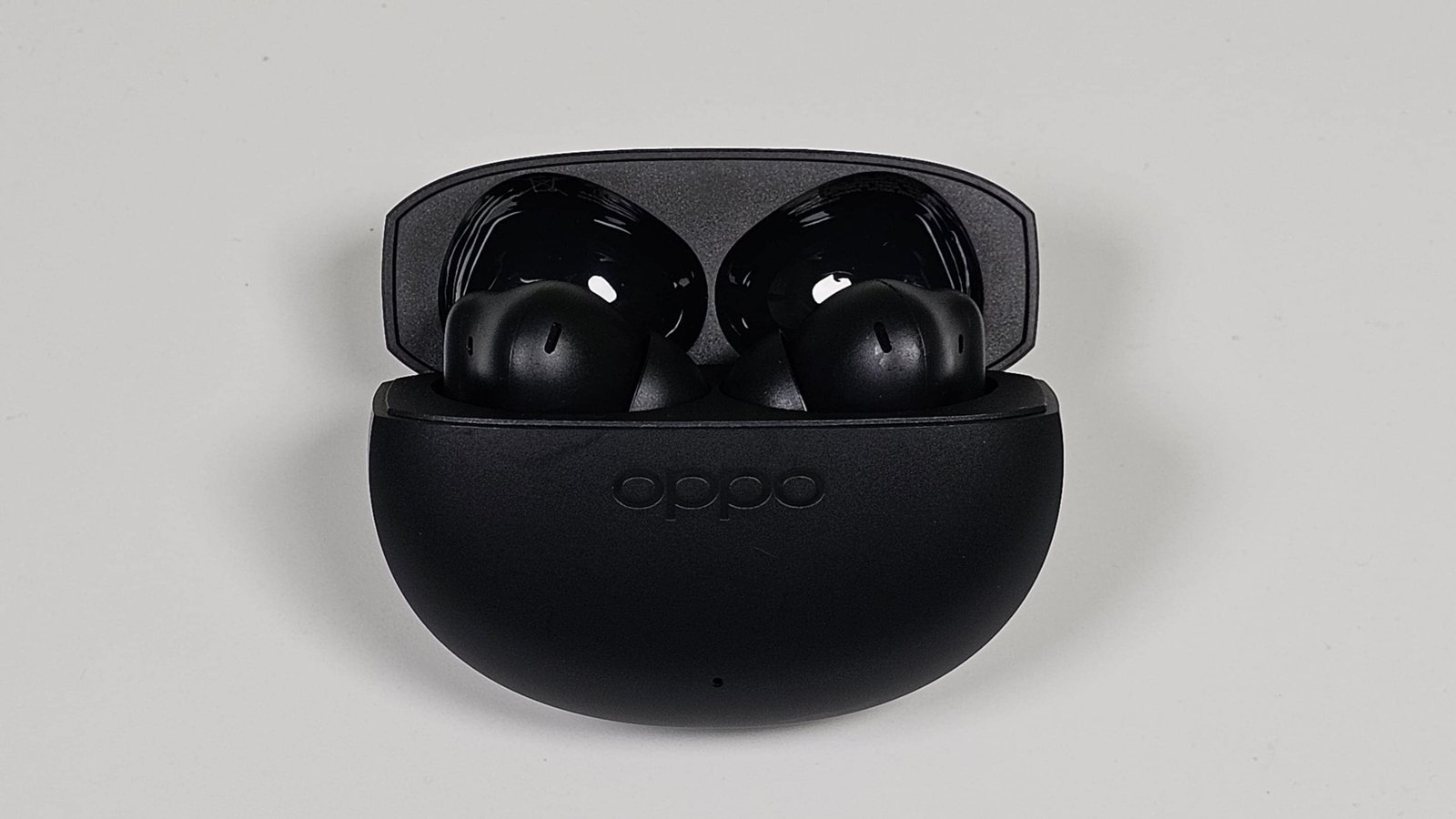 Oppo Enco Air5 review: Worth buying, but the Pro is worth considering