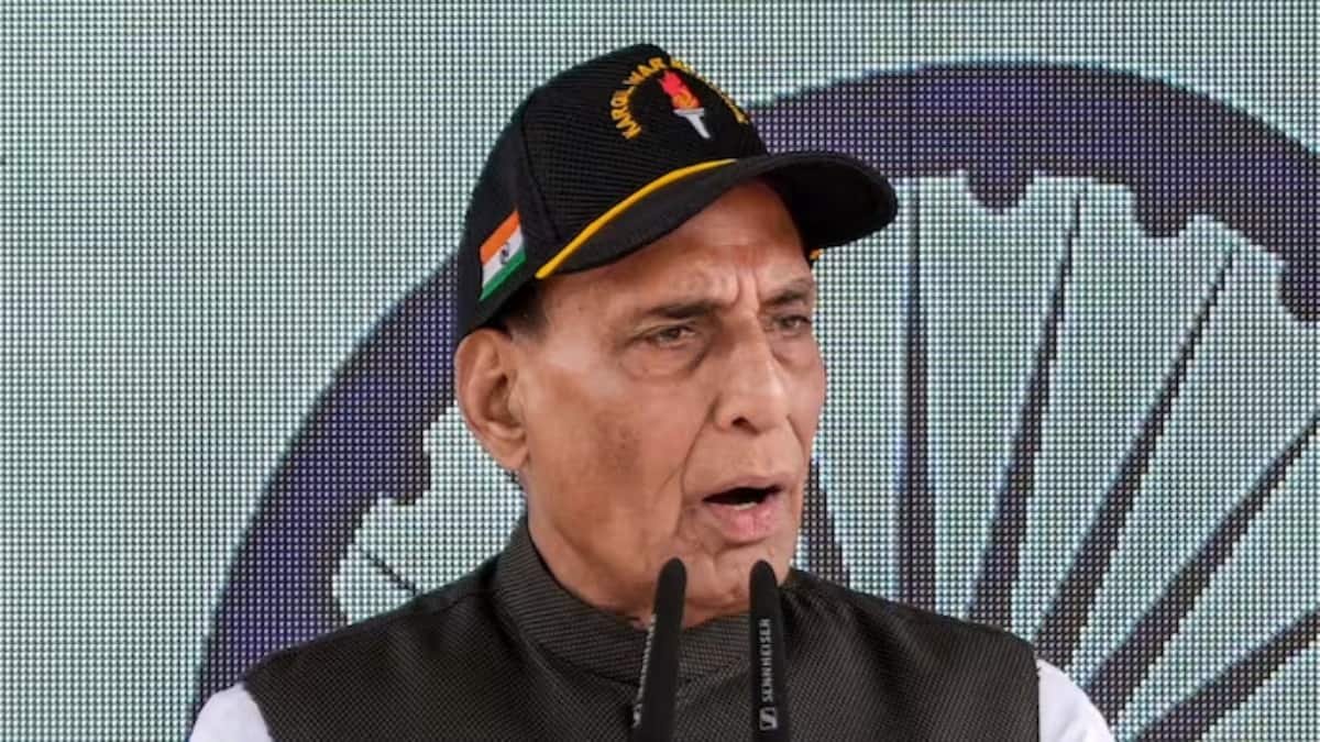 'Our intention is clear': Rajnath Singh issues a stern warning to Pakistan on Kargil Vijay Diwas