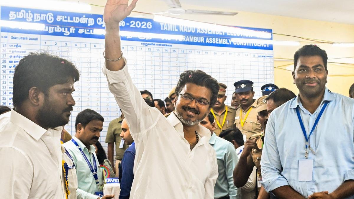 Madras High Court restrains Election Commission from notifying byelections in five constituencies in Tamil Nadu