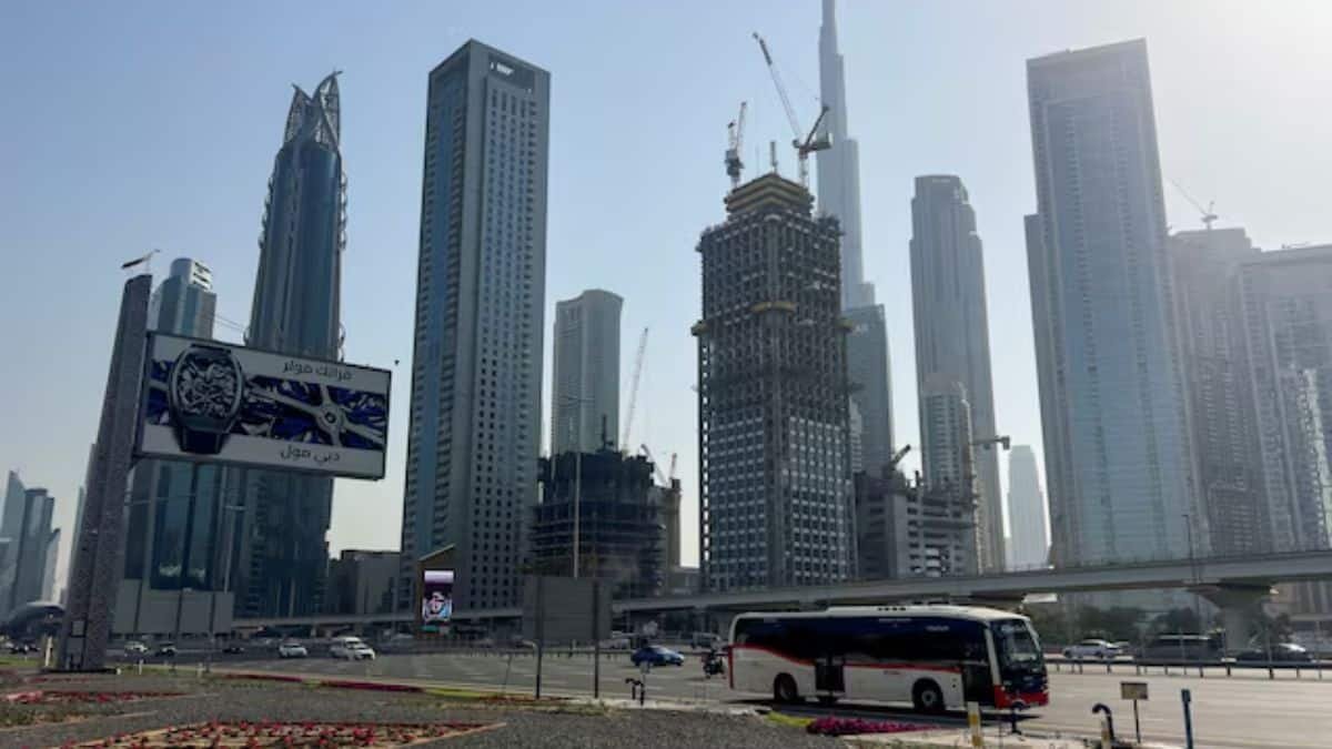 Saudi Arabia blocks some bank transfers to UAE, raising concerns over Gulf trade tensions: Report