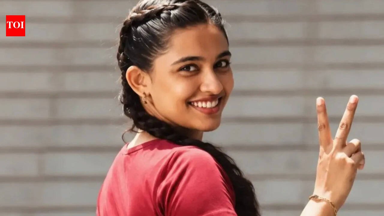 Inside 'Jana Nayagan' actor Mamitha Baiju's net worth and Kochi house