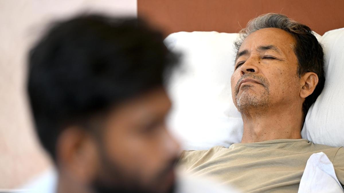 What prolonged fasting can do to the human body | Explained