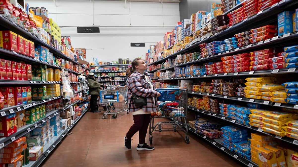 Walmart slashes prices on beef, groceries and household staples as Trump hails affordability push