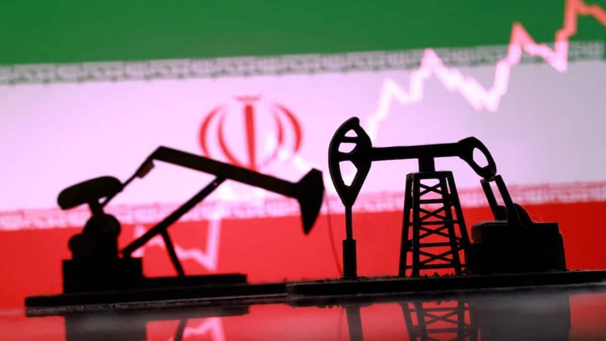Oil surges over 3% as Iran expands Gulf strikes after US attacks, Hormuz fears return