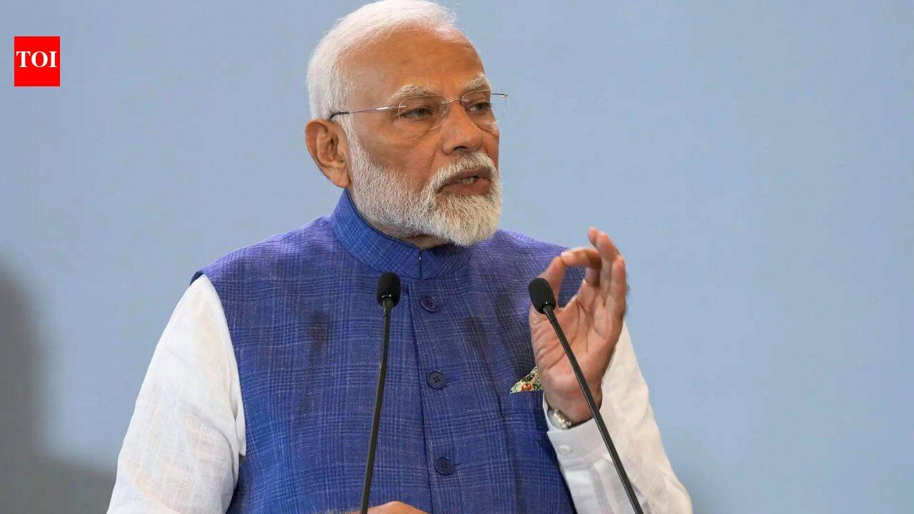 ‘Respectful language should still be maintained’: Ex-India captain on PM Modi abuse