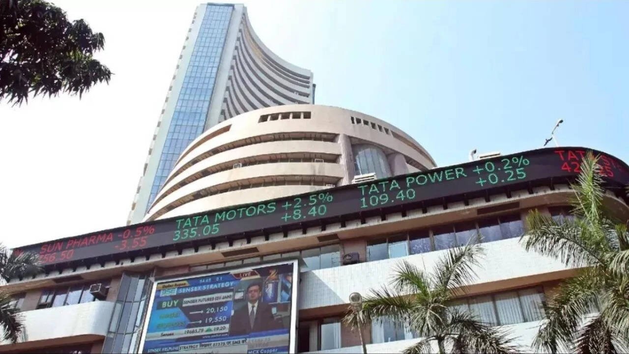 Market wrap: SBI, HDFC Life, TCS, Infosys top gainers and losers on Nifty and Sensex on Thursday