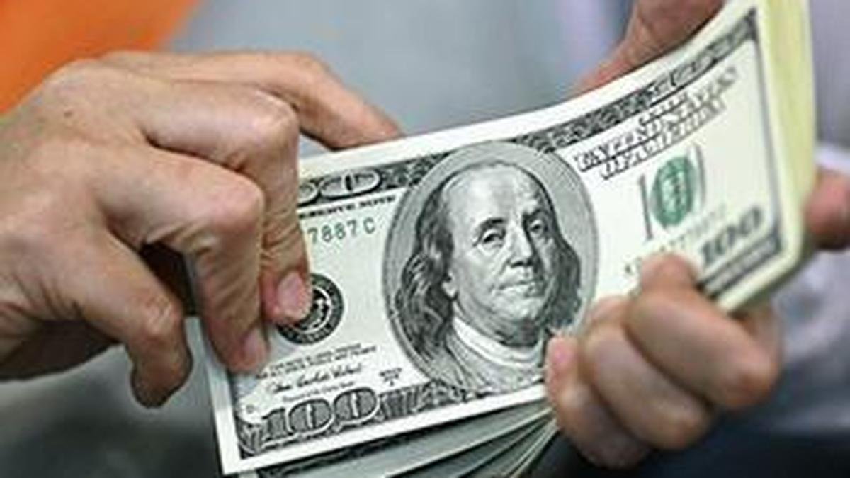 FCNR(B) $133bn windfall: Banks gain funding boost, face future refinancing test