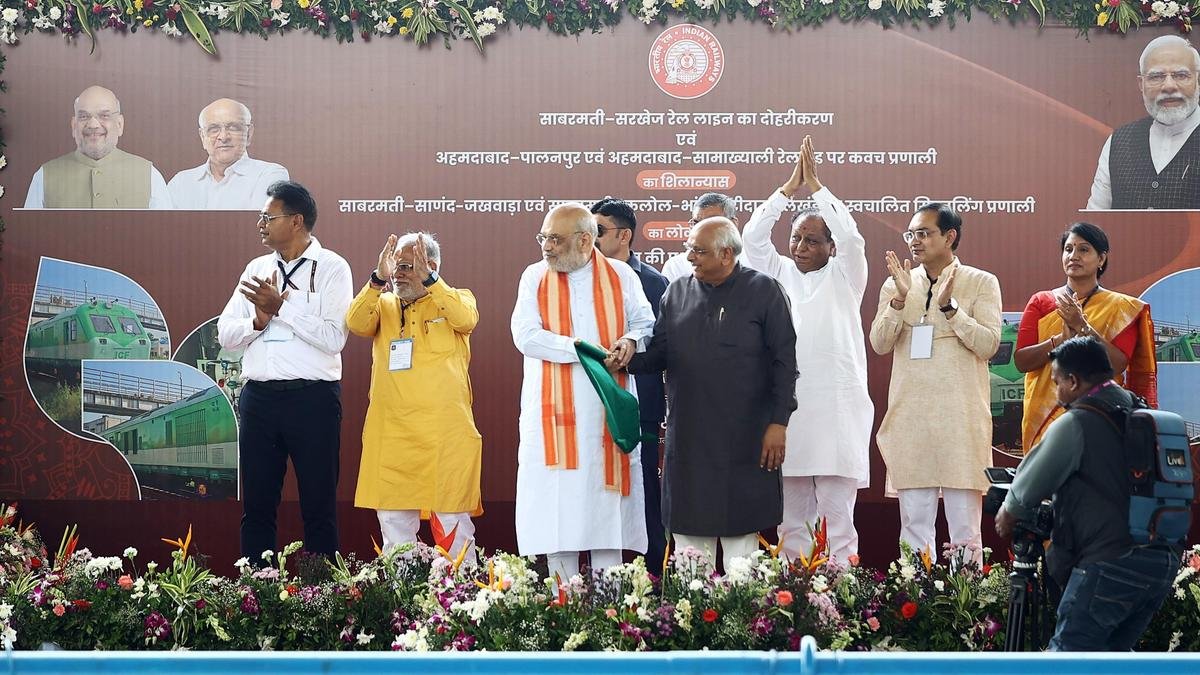 Amit Shah flags off India's first LNG train; claims ‘Modi transformed railways, Congress known for scams’