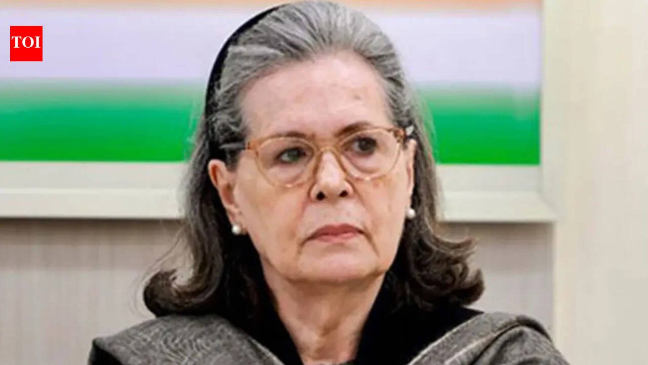 'Non-application of mind': Court sets aside order refusing probe in Sonia Gandhi electoral roll case