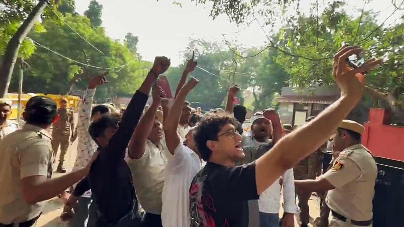 CJP lawyer claims Saurav Das, Ashutosh Ranka arrested after Jantar Mantar breach, Delhi Police calls it preventive