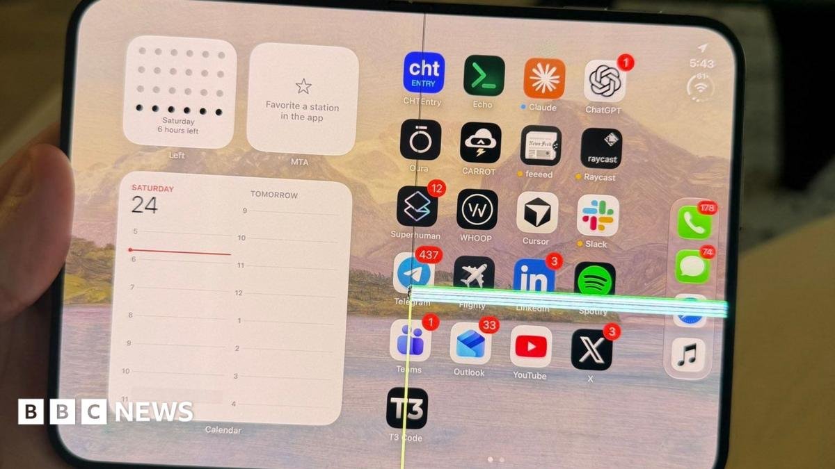 Apple to replace iPhone Duos affected by screen problem