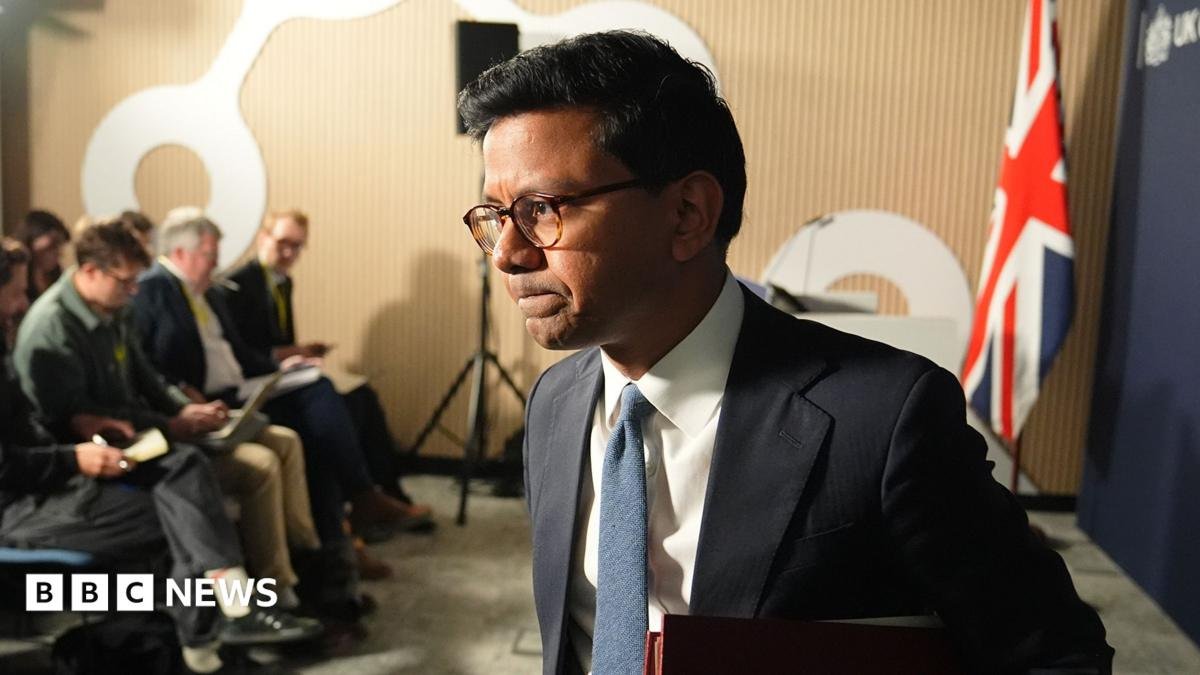 AI minister warns 'likely' UK's cyber defences will be breached