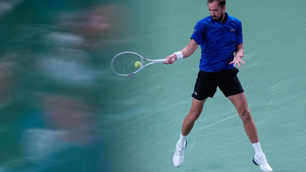 Medvedev beats longtime rival Tsitsipas and advances to Shanghai Masters quarterfinals
