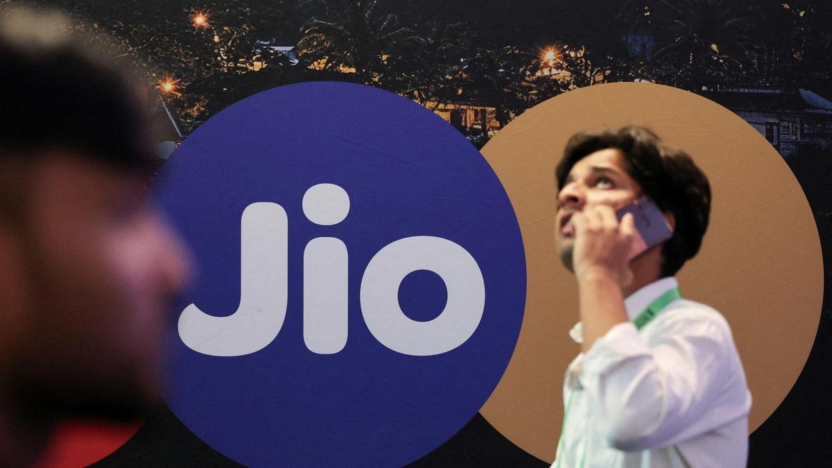 Reliance’s Jio Platforms files final IPO prospectus; offer to open on October 21